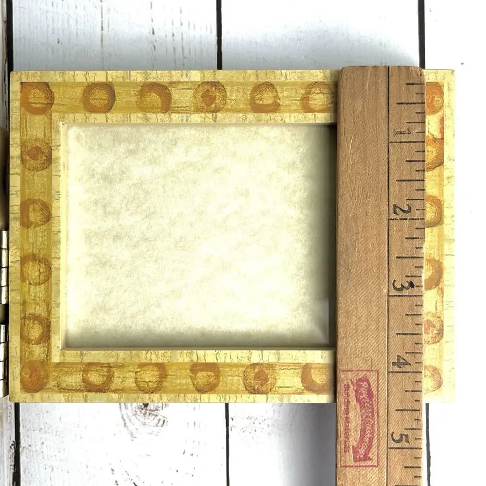 Vintage 2001 Cheri Blum Holidays Hinged Picture Frame Deer Fawn Wood Tone Nature
